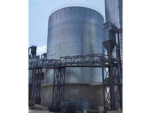 江蘇常州溧陽工地1萬噸水泥鋼板倉完工